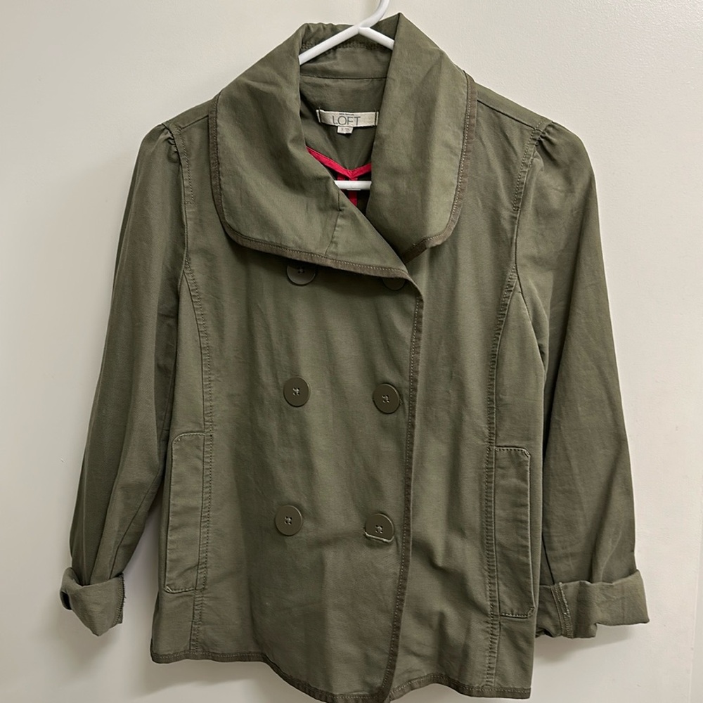Army green cropped trench jacket